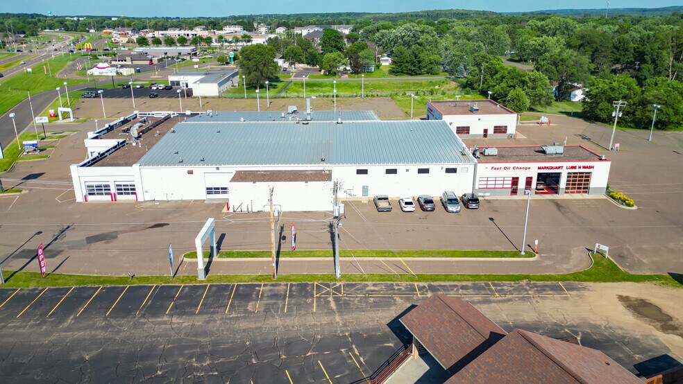 More Photos Of 321 W Prairie View Rd, Chippewa Falls Auto Repair For Sale
