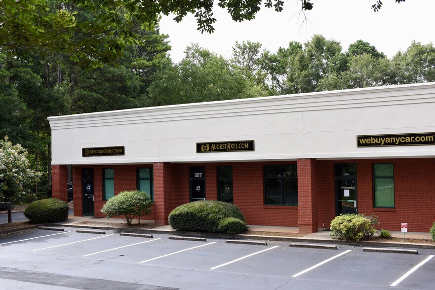 More Photos Of 193-199 Fulton Ct, Peachtree City Unknown For Lease