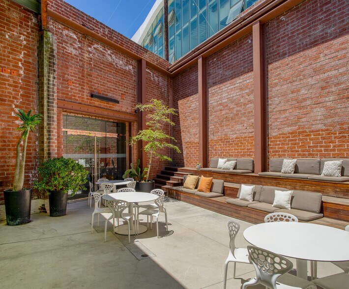 More Photos Of 8870 Washington Blvd, Culver City Loft Creative Space For Sale