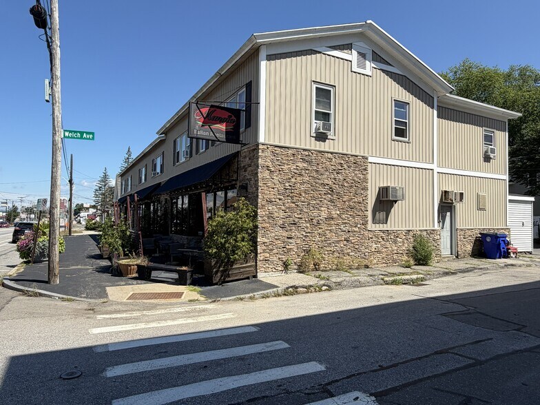 More Photos Of 31-35 Elm St, Manchester Storefront Retail Residential For Sale
