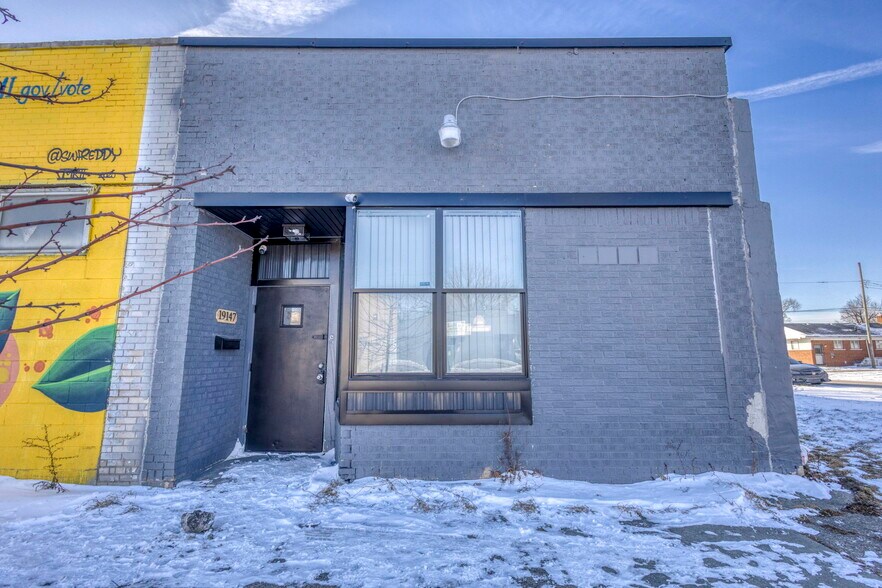 Primary Photo Of 19147 Joy Rd, Detroit Storefront For Sale