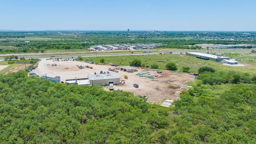 More Photos Of 2458 E Overland Trl, Abilene Industrial For Sale