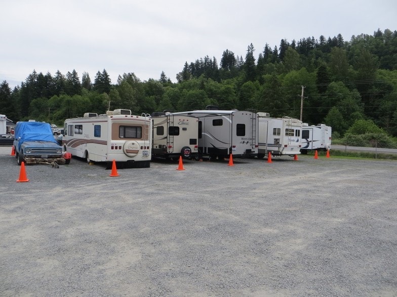 More Photos Of 820 State Route 161 N, Eatonville Self Storage For Lease