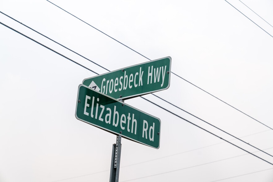 More Photos Of , Clinton Township General Retail For Sale