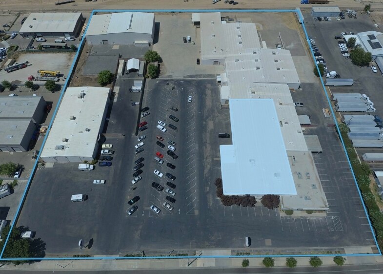 More Photos Of 4381 N Brawley Ave, Fresno Warehouse For Lease