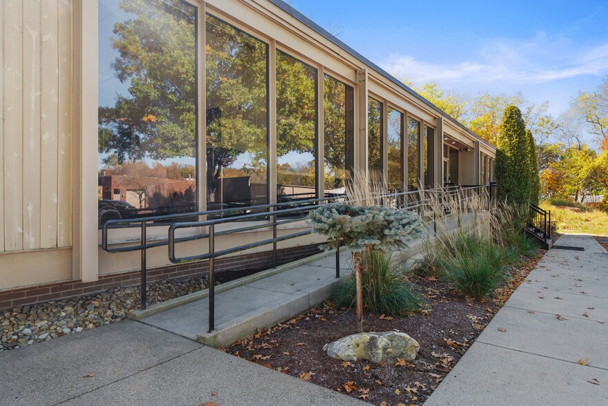 More Photos Of 11 Mayview Rd, Bridgeville Office For Sale