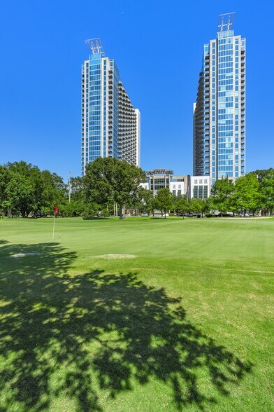 More Photos Of 5927 Almeda Rd, Houston Apartments For Lease