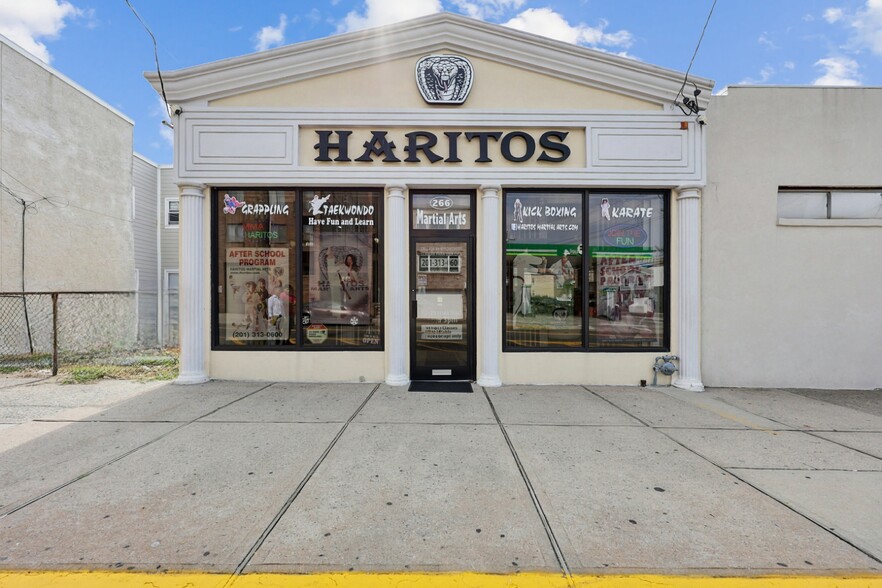 Primary Photo Of 266 Palisade Ave, Cliffside Park Storefront For Sale