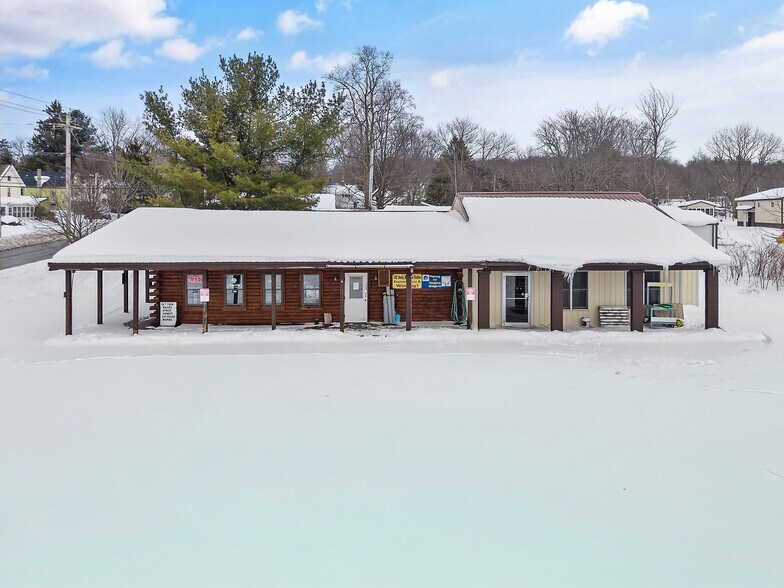 More Photos Of 596 Main St, Sterling Storefront Retail Office For Sale