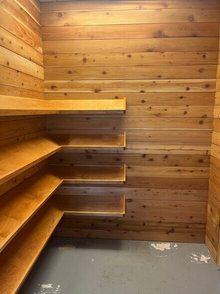 More Photos Of 1901 Taft St, Houston Restaurant For Lease