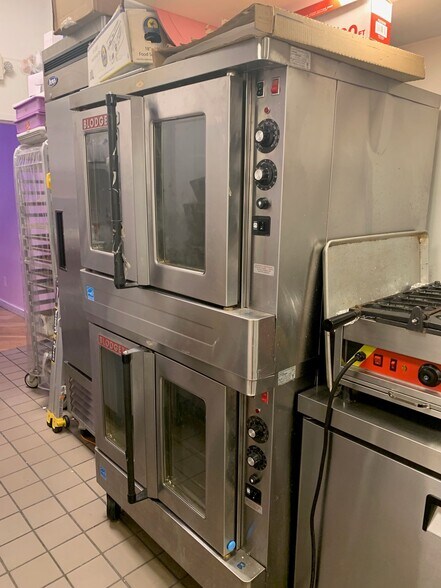 More Photos Of 181 Orchard St, New York Storefront Retail Office For Lease