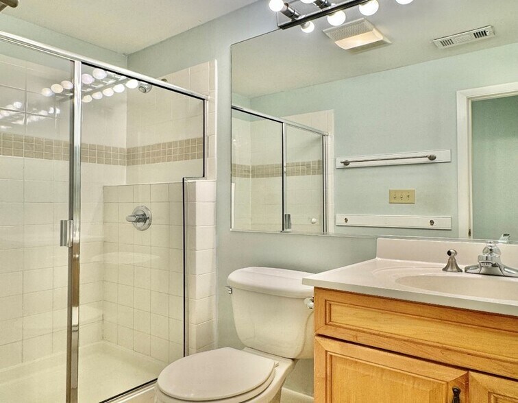 More Photos Of 201 Howell St, Chapel Hill Apartments For Sale