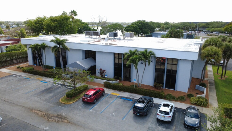 Primary Photo Of 15127 Jog Rd, Delray Beach Medical For Lease