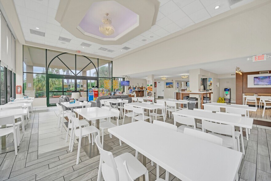 More Photos Of 7785 W Irlo Bronson Memorial Hwy, Kissimmee Hospitality For Sale