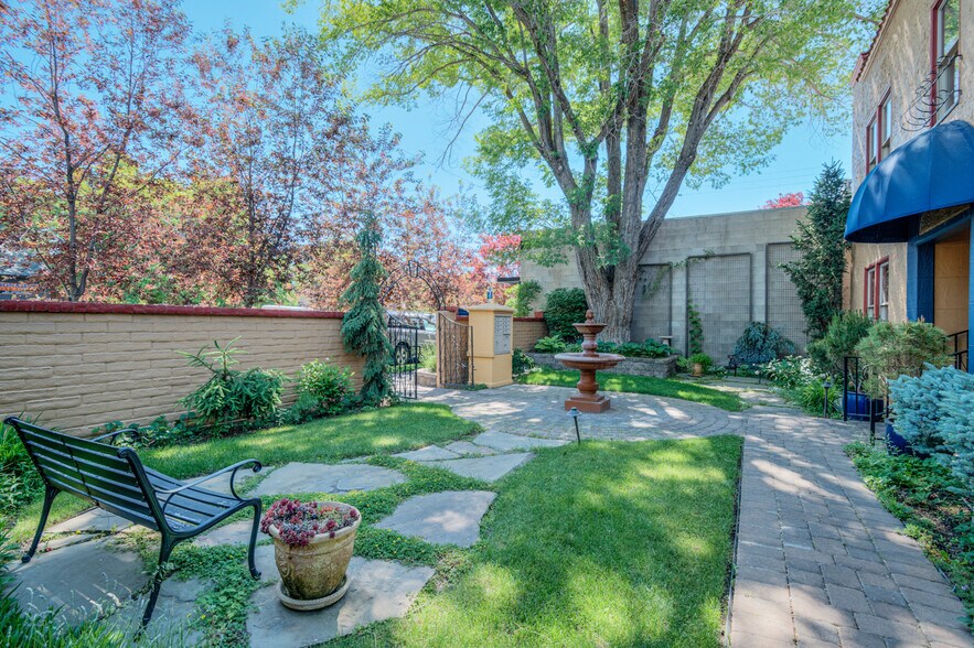 More Photos Of 160 NW Irving Ave, Bend Office Residential For Lease