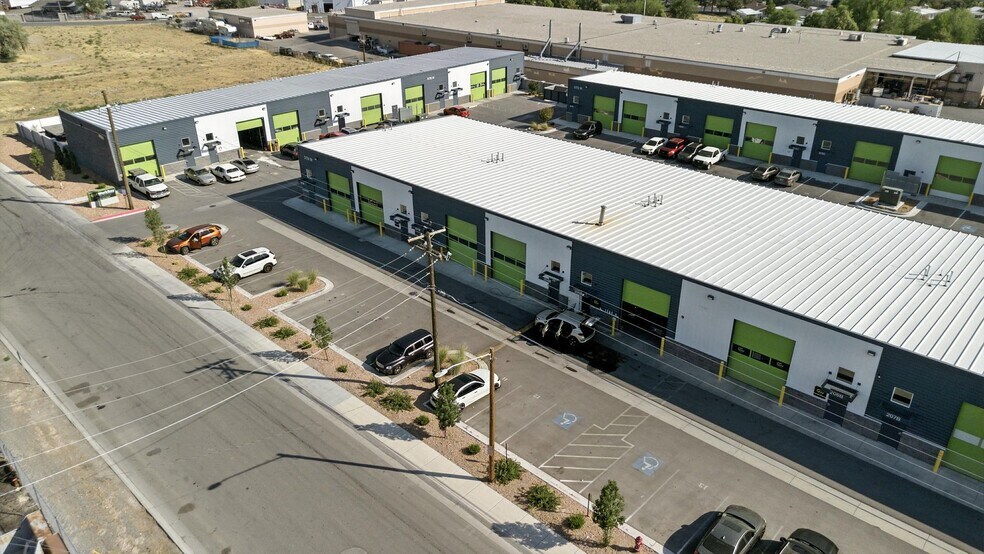 More Photos Of 5170-5176 W Liberator Dr, Kearns Warehouse For Lease