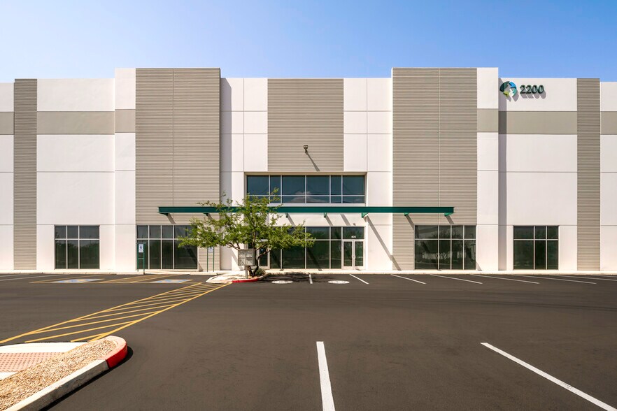 More Photos Of 2200 S 48th Ave, Phoenix Unknown For Lease