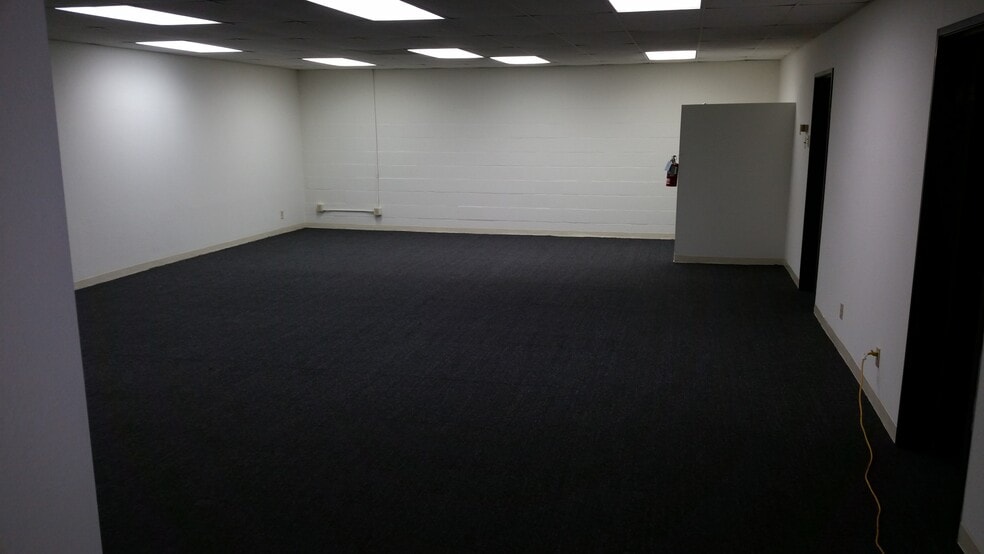 More Photos Of 11626-11632 Goldring Rd, Arcadia Warehouse For Lease