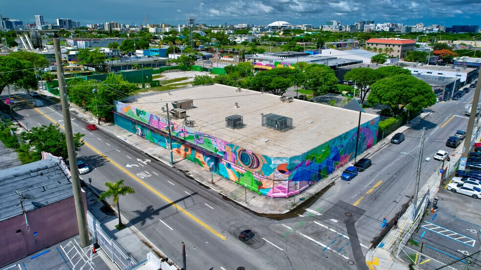 More Photos Of 2050-2090 N Miami Ave, Miami Freestanding For Lease