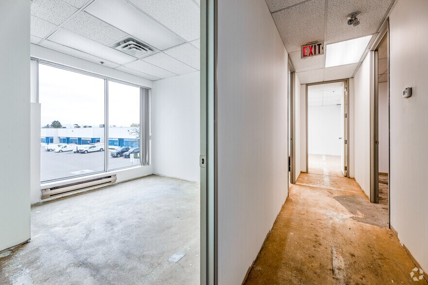 More Photos Of 6200 Dixie Rd, Mississauga Unknown For Sale