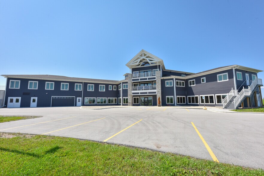 Primary Photo Of N9450 Mohawk Rd, Theresa Office For Sale