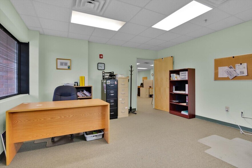 More Photos Of 300 Harper Dr, Moorestown Medical For Sale