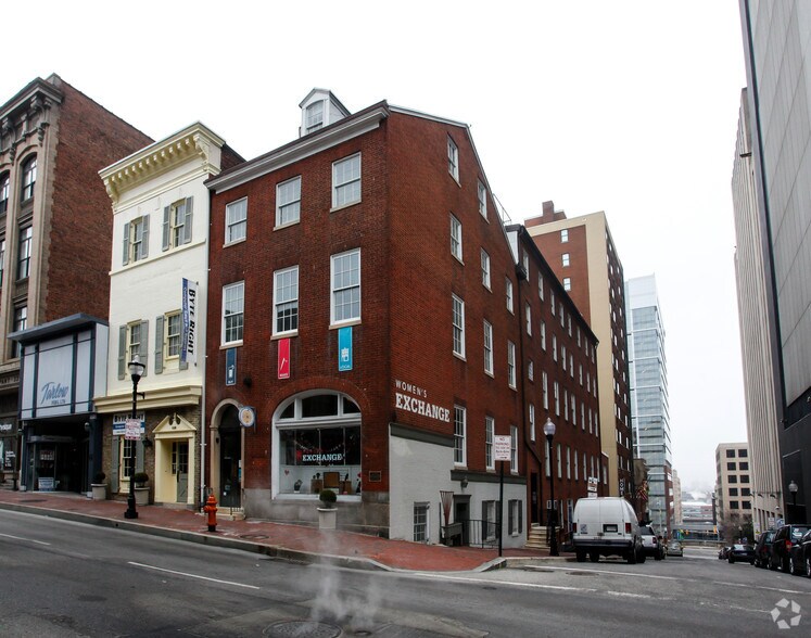 Primary Photo Of 333 N Charles St, Baltimore Storefront Retail Office For Lease