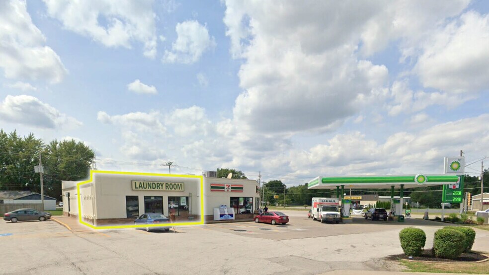 Primary Photo Of 105 W 1st Ave, Coal Valley Service Station For Lease