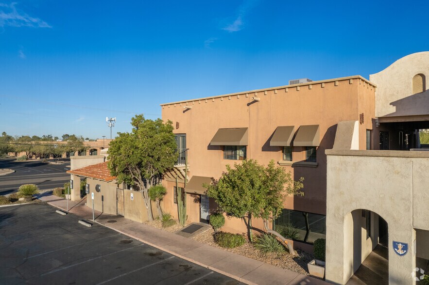 More Photos Of 2970 N Swan Rd, Tucson Unknown For Lease