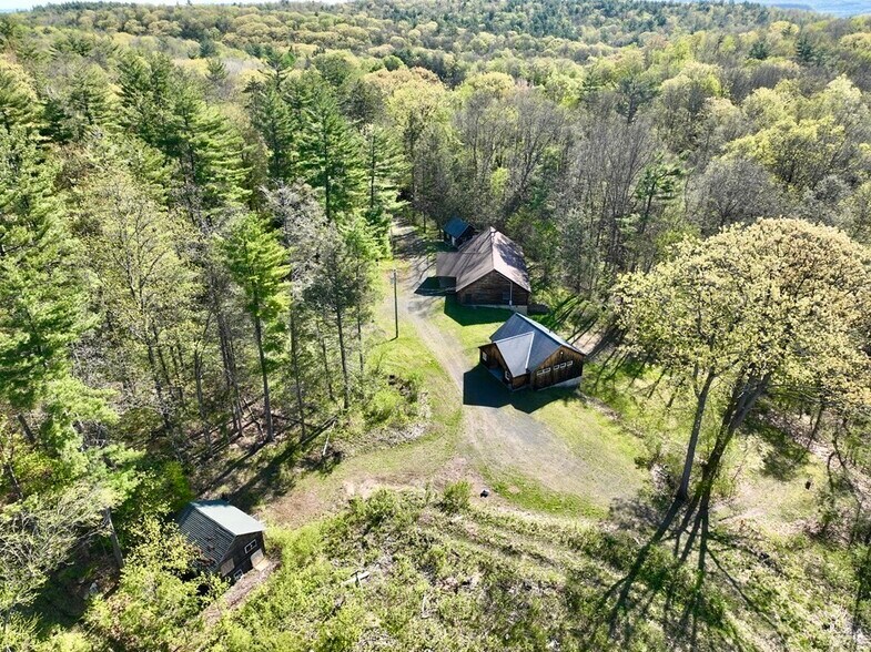 More Photos Of 1076 Roaring Brook, Conway Trailer Camper Park For Sale