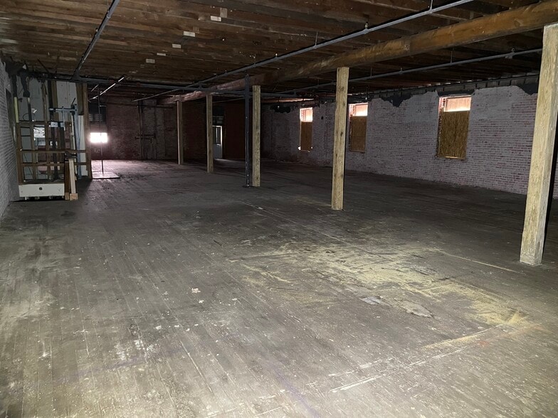 More Photos Of 420 South Ave, Springfield Office For Sale