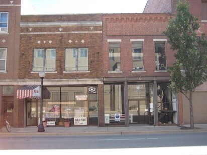 Primary Photo Of 9 E University Ave, Champaign Storefront Retail Office For Lease