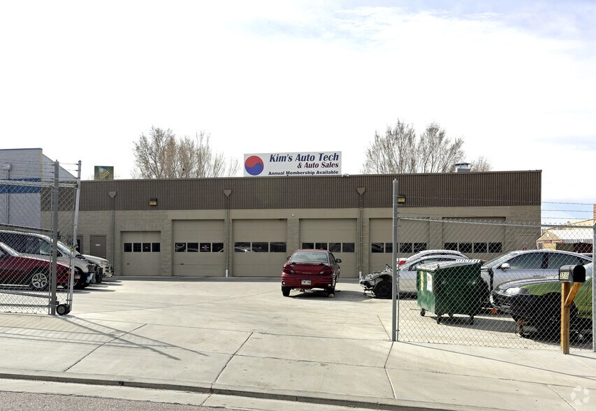 Primary Photo Of 3715 E St Vrain St, Colorado Springs Auto Repair For Sale