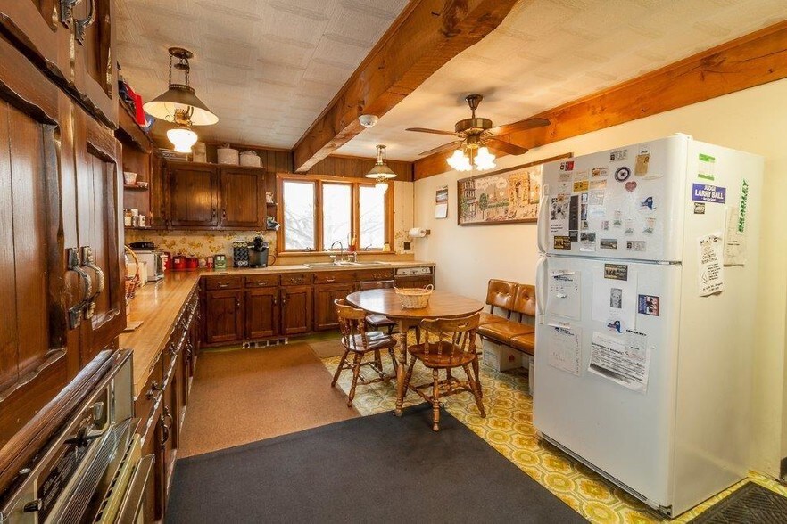 More Photos Of 55 Foxhall Ave, Kingston Office For Sale