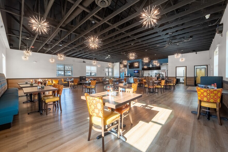 More Photos Of 6912 Douglas Blvd, Douglasville Restaurant For Sale