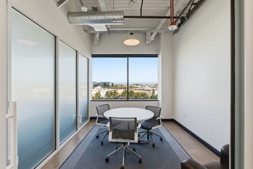 More Photos Of 1840 Gateway Dr, San Mateo Coworking Space