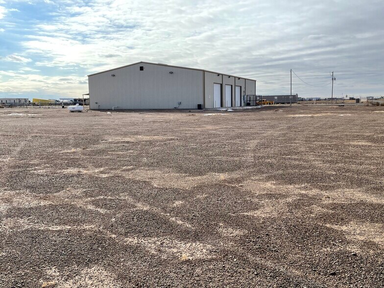 More Photos Of 2006 Oil Mill Rd, Pecos Industrial For Lease