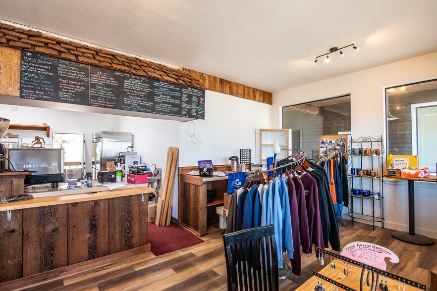 More Photos Of 810 Port Road, Point Arena Restaurant For Sale