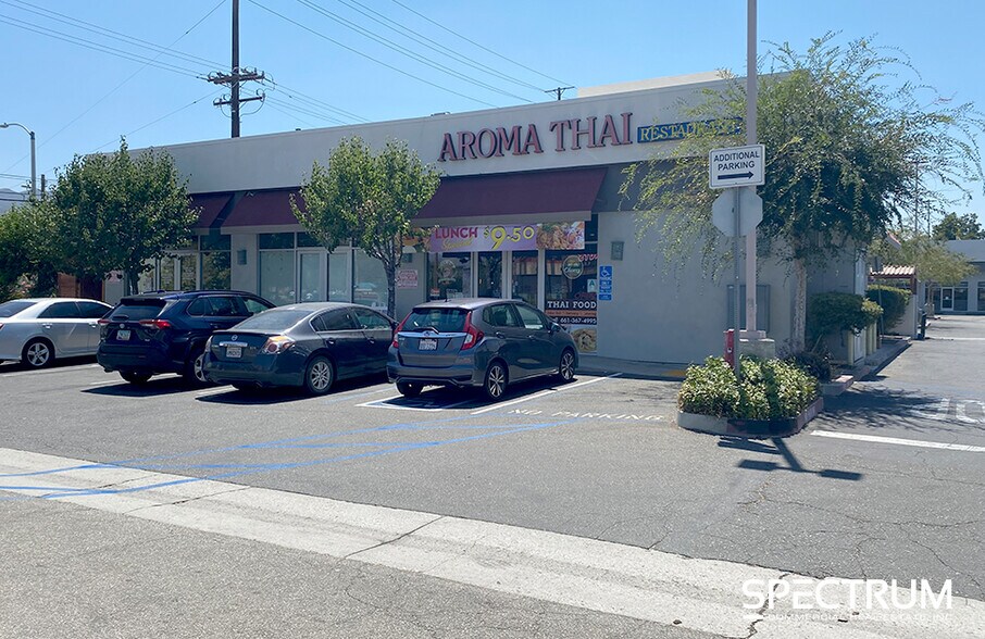 More Photos Of 27125-27127 Sierra Hwy, Santa Clarita Unknown For Sale