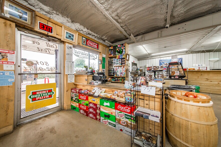 More Photos Of 3953 Highway 95, Cleveland Convenience Store For Sale