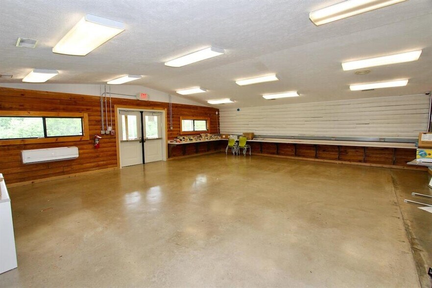 More Photos Of 59 Luray -1, Beech Bluff Religious Facility For Sale