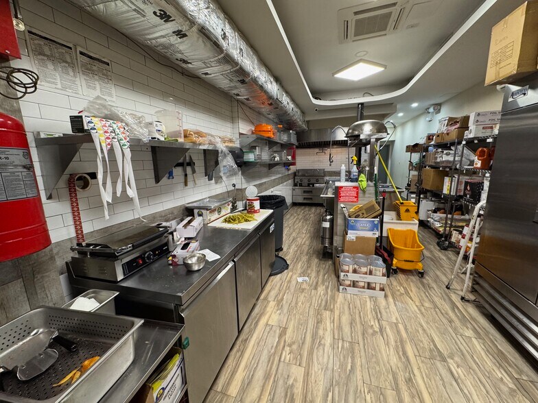 More Photos Of 39-21 Bell Blvd, Bayside Storefront Retail Office For Lease