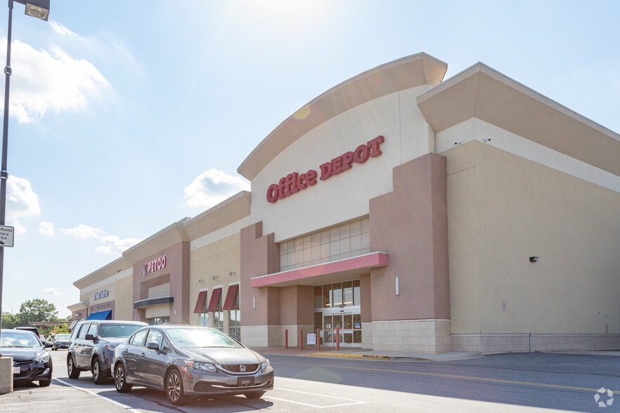 More Photos Of 8640 Pulaski Hwy, Rosedale Freestanding For Lease