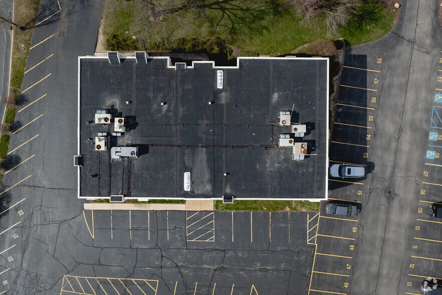 More Photos Of 5321 Southwyck Blvd, Toledo Office For Sale