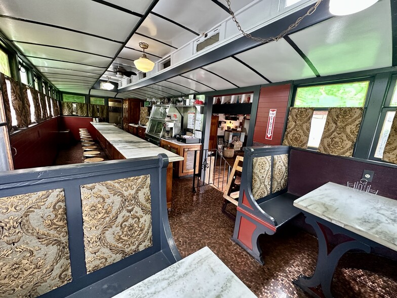 More Photos Of 5 St Patrick Pl, Port Henry Restaurant For Sale