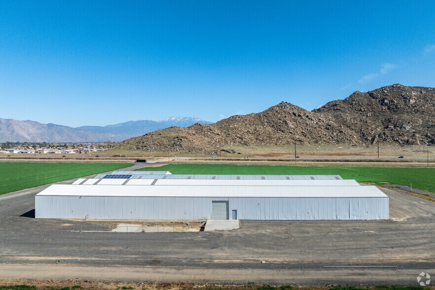 More Photos Of 35650 Hidden Springs Rd, Hemet Warehouse For Lease