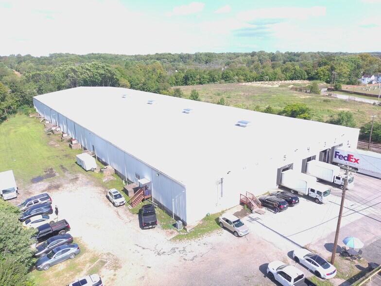 More Photos Of 313 Church St, Swedesboro Distribution For Sale