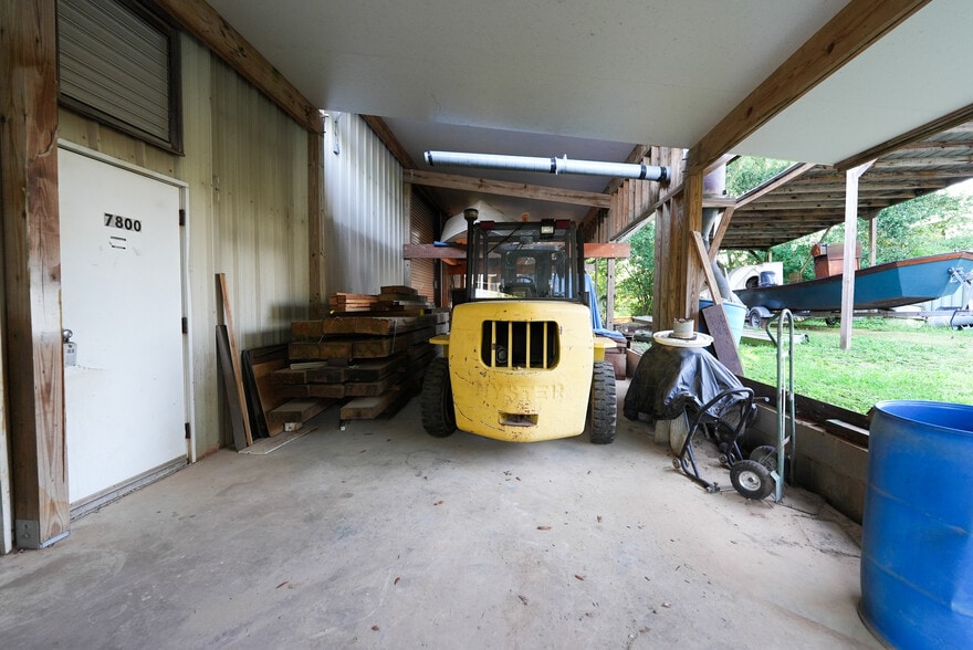 More Photos Of 7800 County Road 24, Fairhope Showroom For Sale
