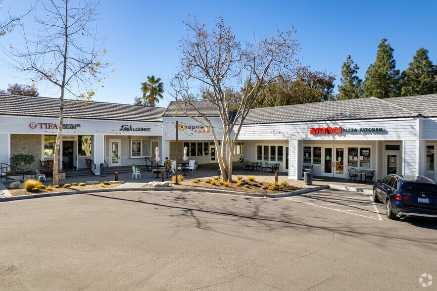 More Photos Of 1724-1772 Avenida De Los Arboles, Thousand Oaks Unknown For Lease