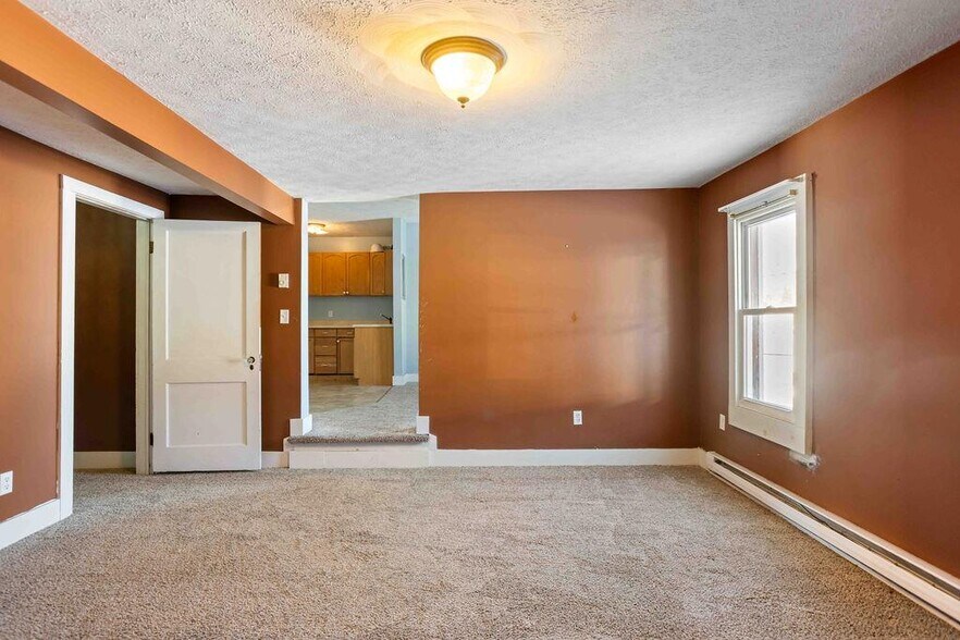 More Photos Of 75 Germania St, Galeton Restaurant For Sale